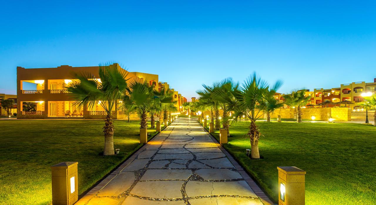 Casa Mare Resort - Ex, Royal Tulip Beach Resort Port Ghalib Exterior photo