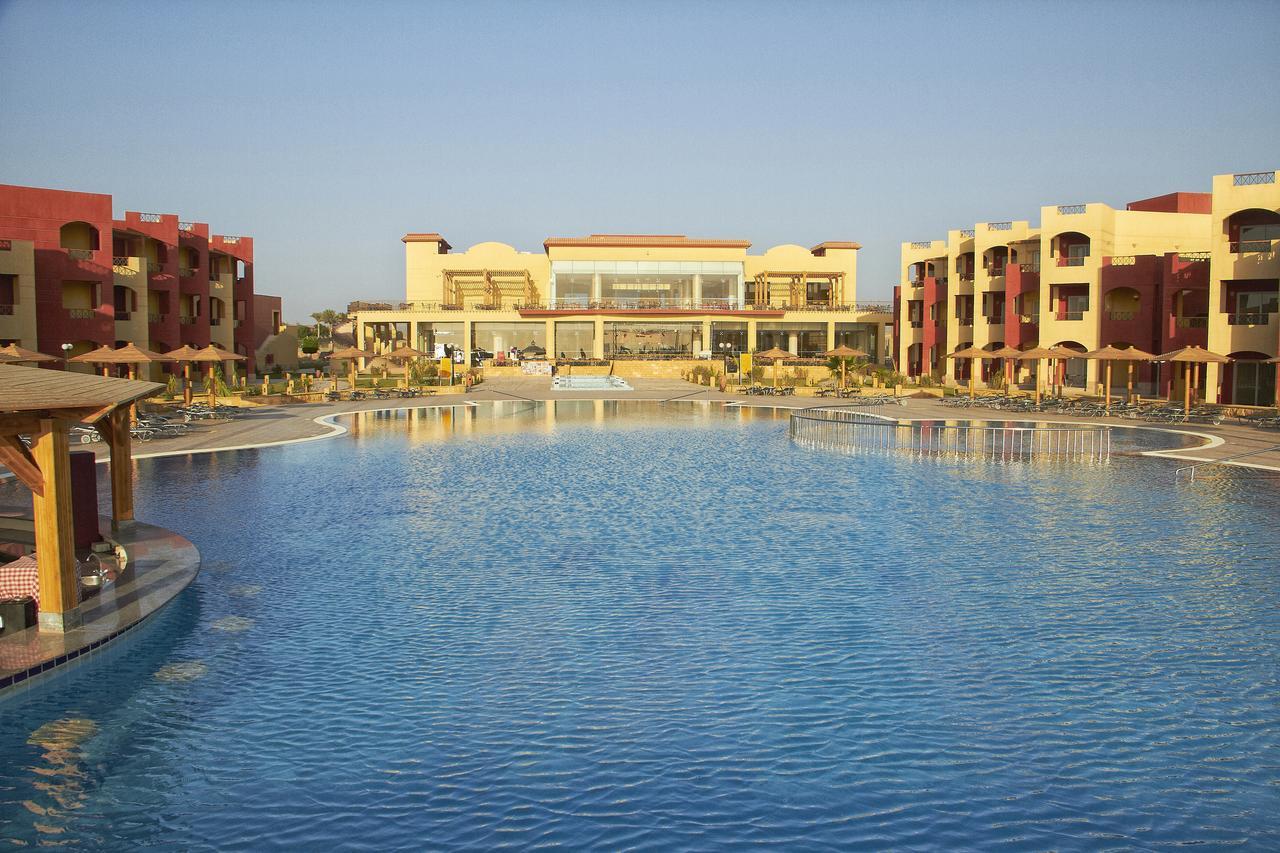 Casa Mare Resort - Ex, Royal Tulip Beach Resort Port Ghalib Exterior photo